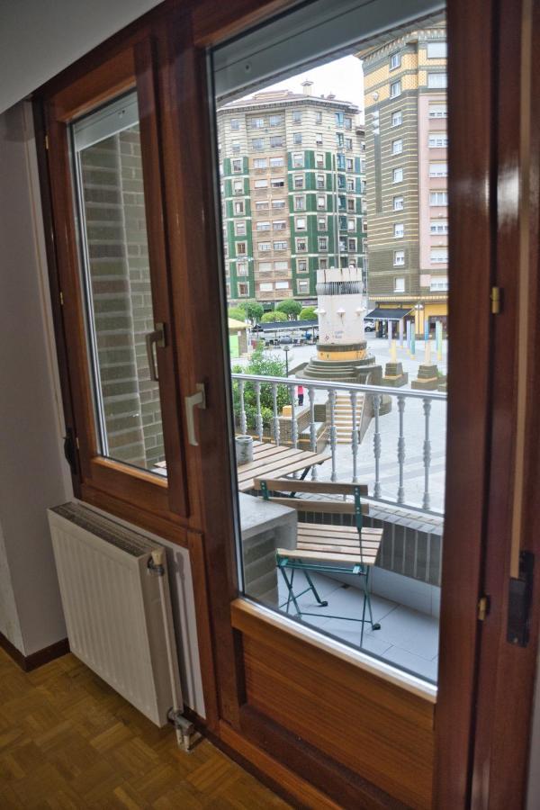 La Villa De Lore, Piso Completo Apto 6 Personas Con Garaje Aviles Luaran gambar